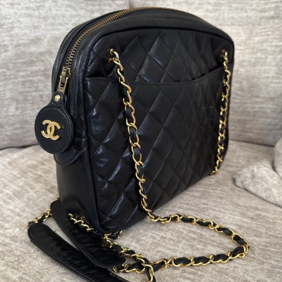 CHANEL Vintage Black Bag Leather - Picture 5 of 16